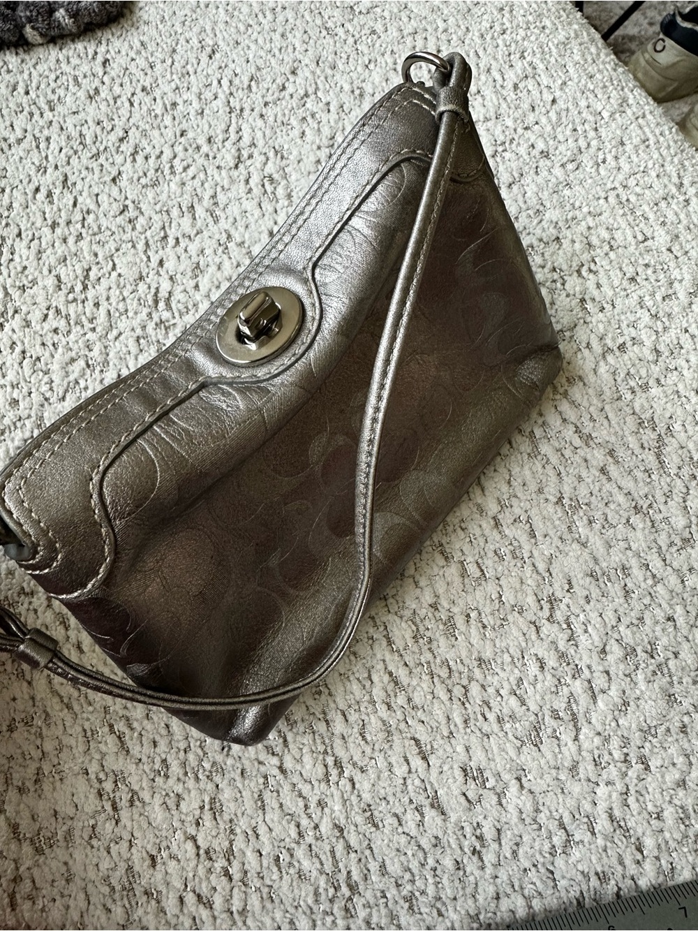 Coach Y2K | Silver  | Wristlet - Picture 3 of 6